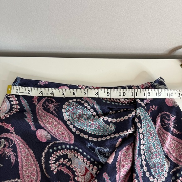 Thurley - Crown Of Thornes Mini Skirt - 100% silk - Nautical/mermaid - US 4 - Picture 12 of 13